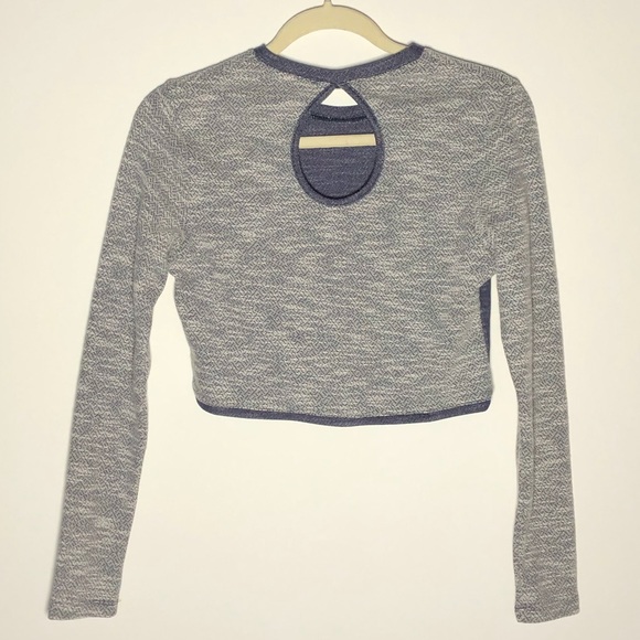 University of Michigan Cropped Top - Picture 3 of 3